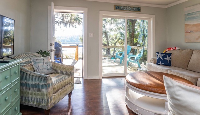 Flamingo Cove - Beautiful deep water views!