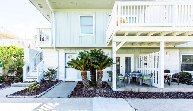 Flamingo House - First Floor Unit that’s a 5-7 minute walk to the beach.