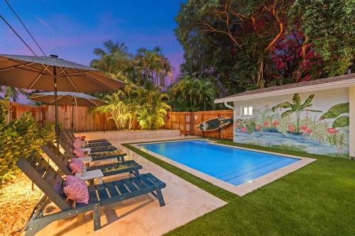 Flamingo Palms
