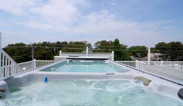 FLASH SALE-DISCOUNTED THREE NIGHT STAY-6.27-6.30 & 6.30-7.3. 7.25-8.1 REDUCED!