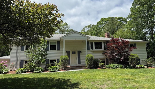FLASH SALE - Quarterfinal, England, Brazil, France! World Cup. Private 5B/3.5Ba