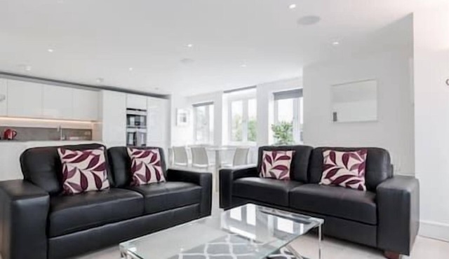 Flat 20 Walpole Court - 2 bedroom apartment