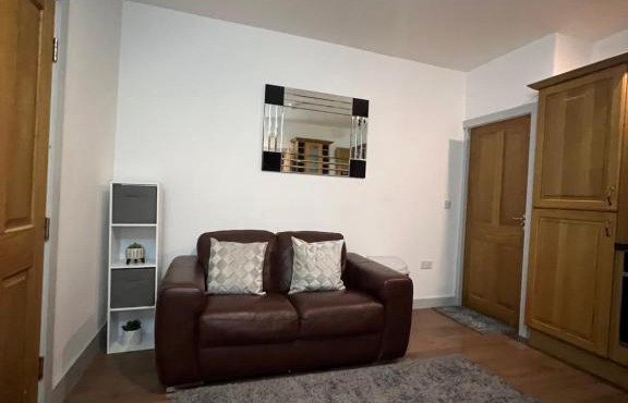 Flat 3 Rylands Street