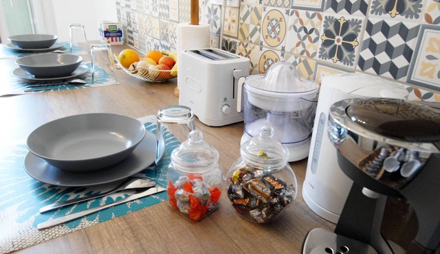 Flat 3BDR for 6 + Terrace + BBQ + Cours Julien