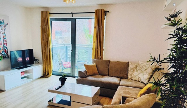 Flat 4 Pembroke Court