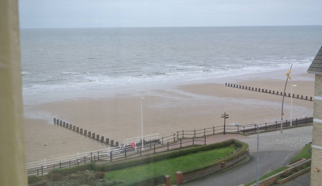 Flat 6 Penthouse apartment with stunning views sleeps 2