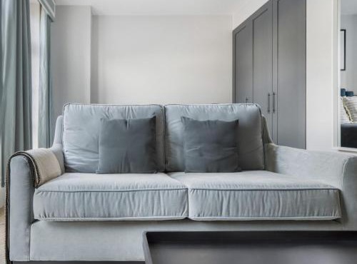 Flat for 10 in Spitalfields