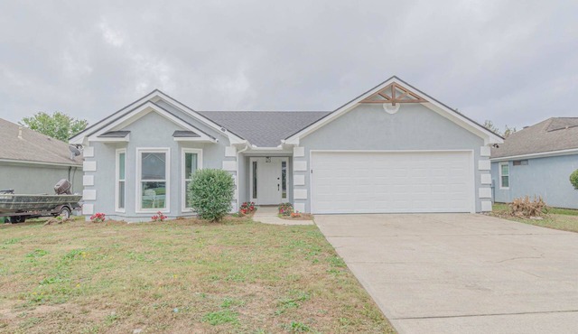 Flat Rock Stay w/Game Room Near Fort Moore