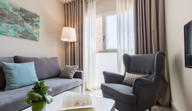 Flateli. 430 Suite 402