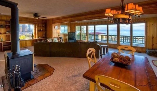 Flathead Lake Sunset Cabin