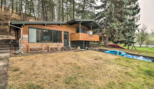 Flathead Lake Waterfront Cabin with Dock and Kayaks