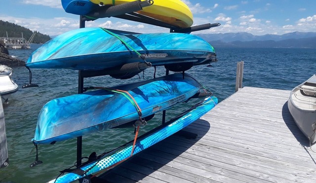 Flathead Lakefront, Private Dock, Close to Ski Resorts and Glacier National Park