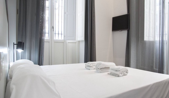 Flats Friends Soho Suites 2 dormitorios adapted ground floor