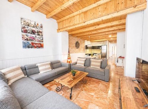 Flaugier Apartments (B2)