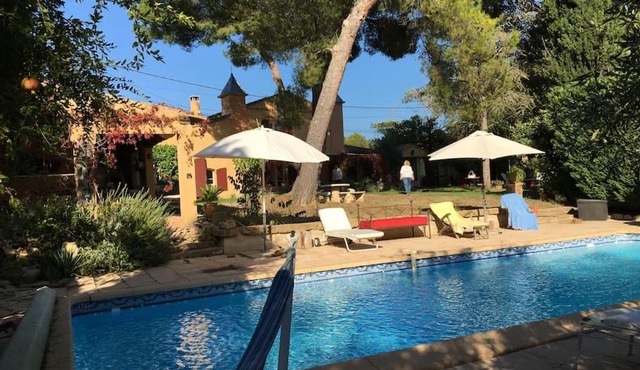 FLC - Large Charming House - Swimming Pool