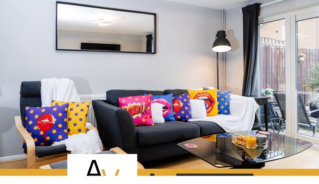 Flexible 2-Bed House: Ideal for Business Trips