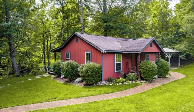 Flint Rock Cabin on the Water