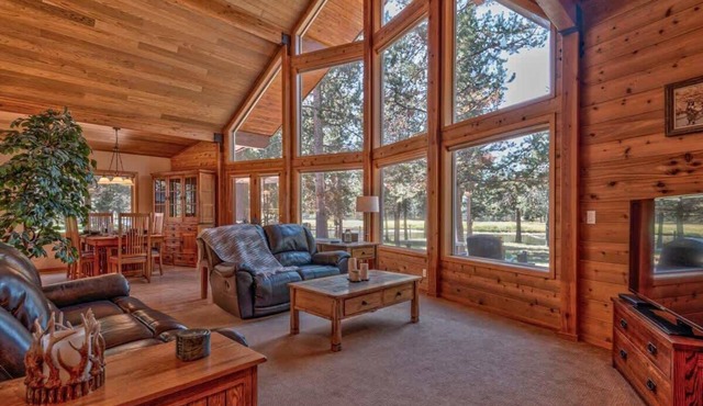 Float the Big Deschutes River from the back yard!