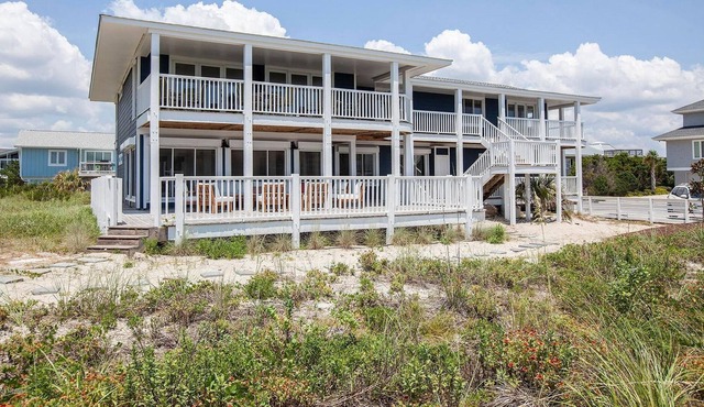 Flock of Sea Girls by Sea Scape Properties