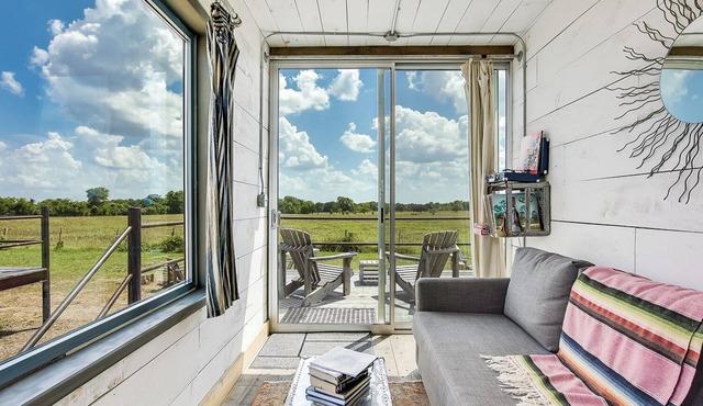Flophouze Shipping Container Hotel - Houze 2