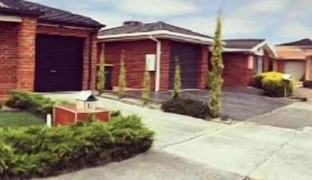 Florentine Villas - Your Home away from Home - near Watergardens Town Centre