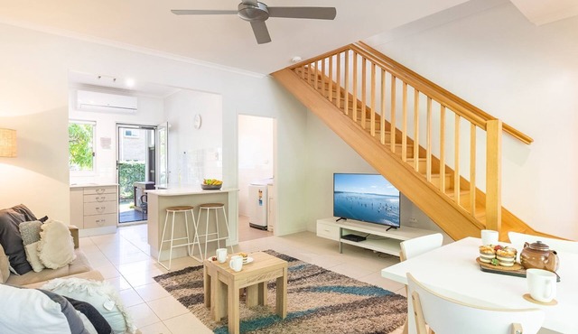 Florida, 1/5 Lillian Street - 2 min walk to beach, shops & restaurants