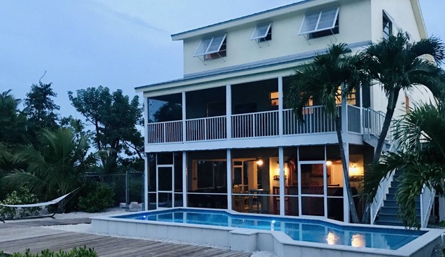 FLORIDA KEYS PARADISE! HEATED SWIMMING POOL
