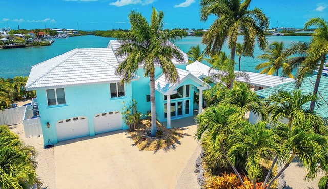 Florida Keys vacation home, Family sized and pet friendly home with a pool!