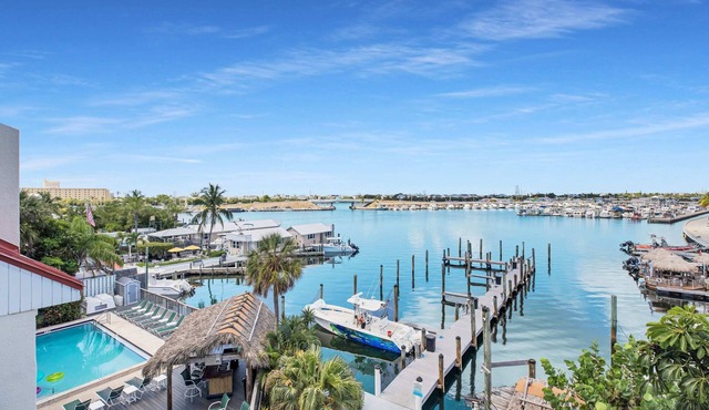 Florida | Waterfront 2BR/2BA w/Pool + Dock Access