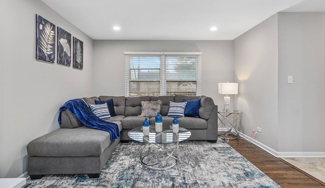 Flossmoor Rental