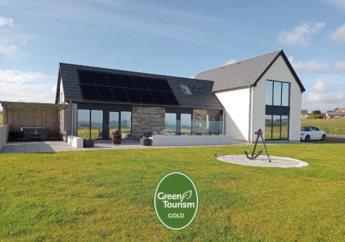 Flotnar Hús - Newbuild B&B