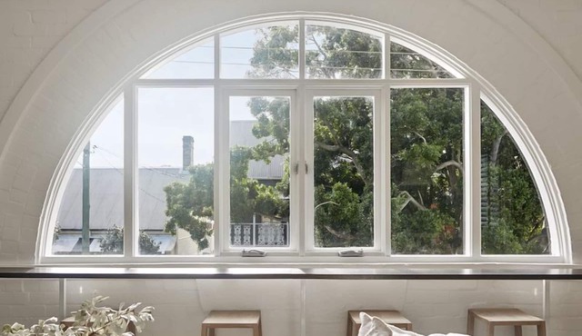 Flourish ON Bull - Stunning New Loft Apartment - Iconic Building