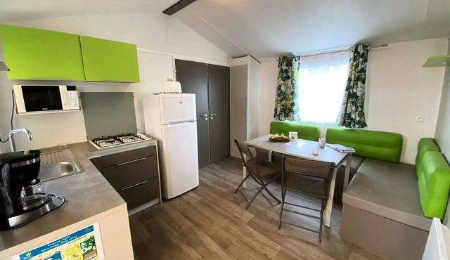 Flower Camping Le Pré des Sables * - Mobile home Comfort 31m2 2 bedrooms + TV 6 people