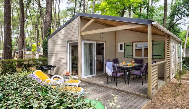 Flower Camping Les Biches * - Premium Cottage 3ht - PREMIUM - 32 to 40m2 covered terrace - TV - LV - FREE WIFI 6 people