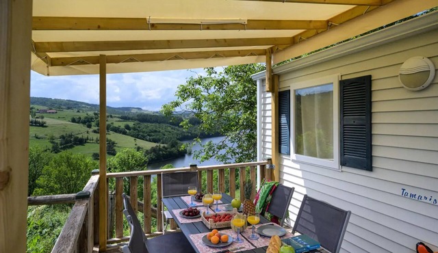 Flower Camping de Mars * - Mobile home View Loire Comfort 27m2/2 bedrooms 4 people