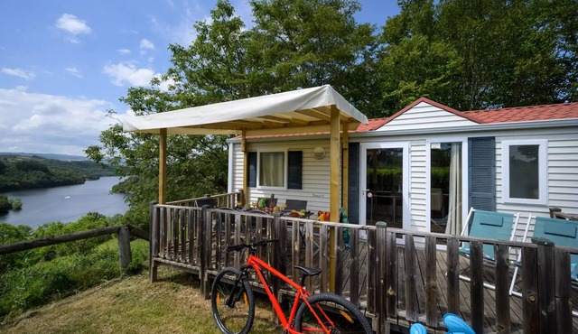 Flower Camping de Mars * - Mobile home Comfort 34m2/3 bedrooms - Terrace 6 people