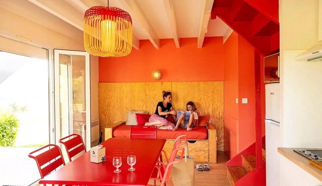 Flower Camping du Lac du Causse * - Cottage 32m2 (2 bedrooms) + open terrace + LV + TV 6 persons