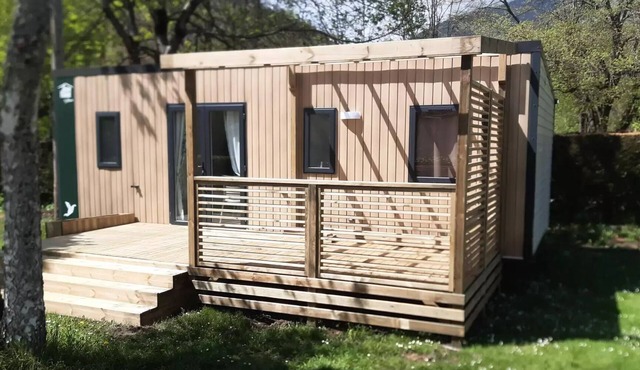 Flower Camping LA BEXANELLE * - Home Flower Premium 33m2 - 3 bedrooms + TV + LV + terrace 6 people