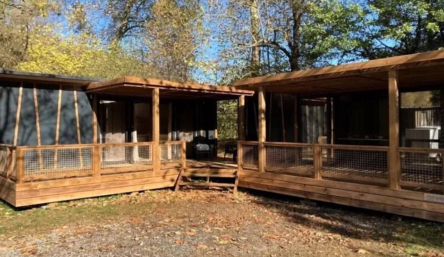 Flower Camping LA BEXANELLE * - Chalet Portland Premium 70m2 - 5 bedrooms (2+3) + TV + LV + Terrace semi covered 10 people