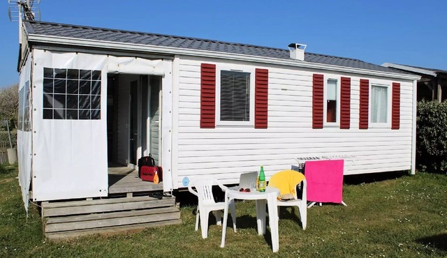 Flower Camping La Pointe du Talud * - Mobile home Comfort NEPTUNE 25m2 - 1 bedroom + covered terrace 9m2 2 people