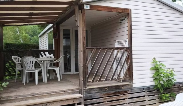 Flower Camping La Rivière * - Mobil-Home Lodgia Comfort 24m2 (2 bedrooms) + covered terrace 9m2 4 people