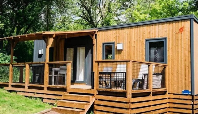 Flower Camping La Rochelambert * - Mobil Home Premium 33m2 3 bedrooms + Terrace + TV + LV + BBQ + District Pieton 6 persons