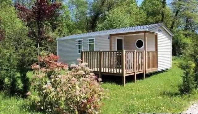 Flower Camping Les 3 Bear * - Mobil home Comfort 29m2 (3 Bedrooms) including semi-covered terrace 6 people