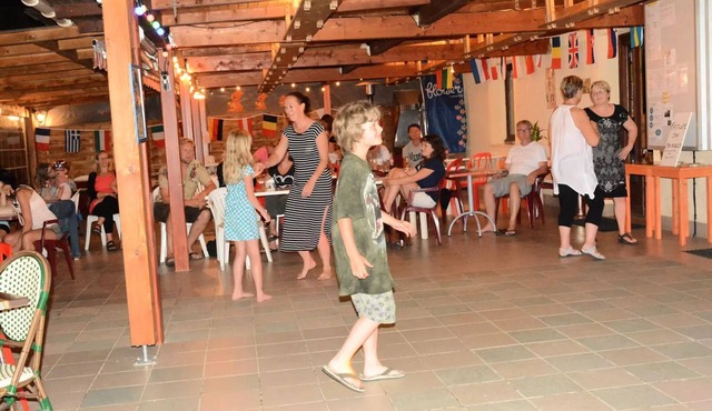 Flower Camping Les 3 Bear * - Lodge Freeflower Standard 37m2 (2 bedrooms) - Covered terrace 5 people