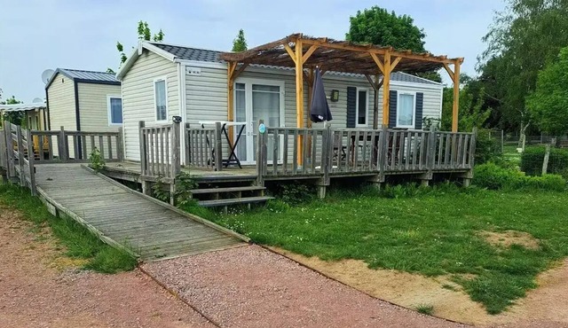 Flower Camping Loire et Châteaux * - Mobile home Standard 3 Rooms 4 People Adapted for people with reduced mobility