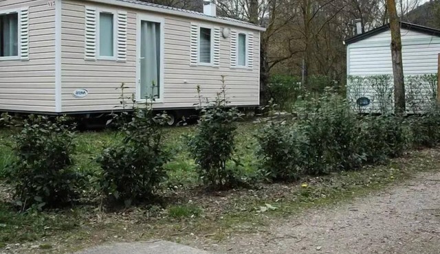 Flower Camping Saint Lambert * - Mobile home Standard 21m2 2 bedrooms - Terrace semi-covered + TV 5 persons