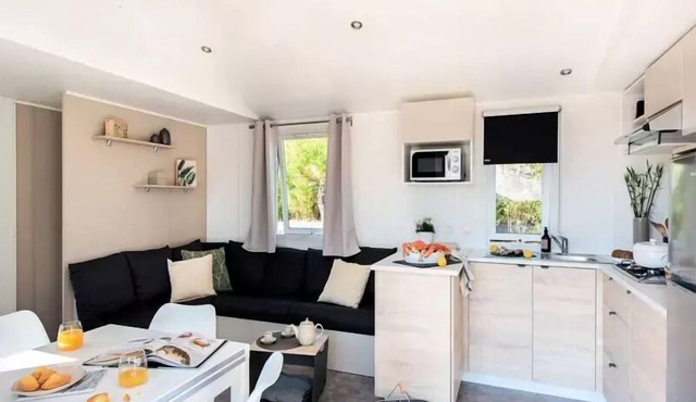 Flower Camping Saint Lambert * - Mobile home Premium 36m2 2 bedrooms - Covered terrace + TV + LV + Plancha 6 people