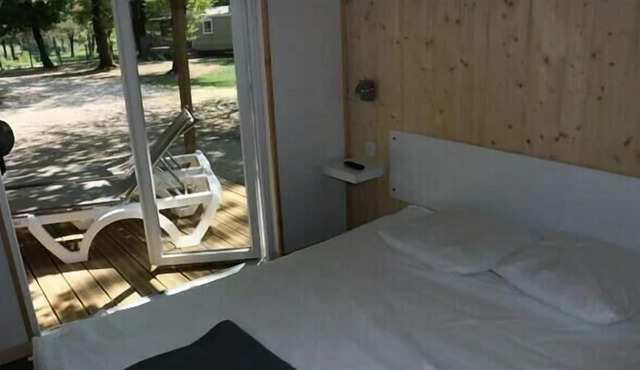 Flower Le Lac du Marandan campsite *** - Room for 2 people