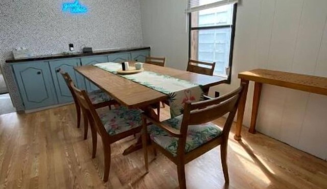 Fly Fisher Abode! 3bd/2bath - great location.