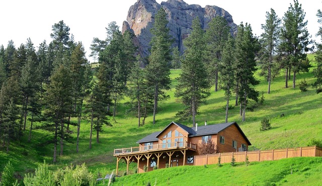 Fly Fishing - "Ten & Two Lodge"